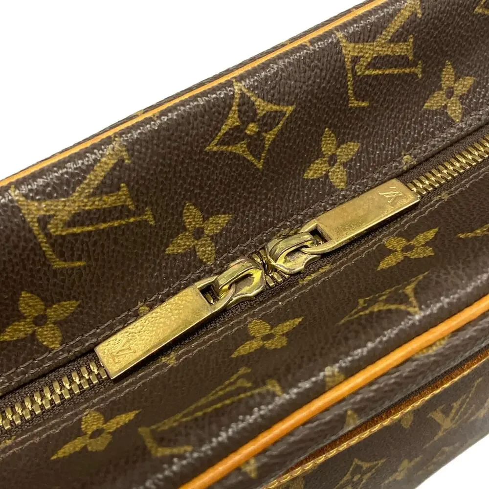 Louis Vuitton Cite GM Monogram Shoulder Bag M51181